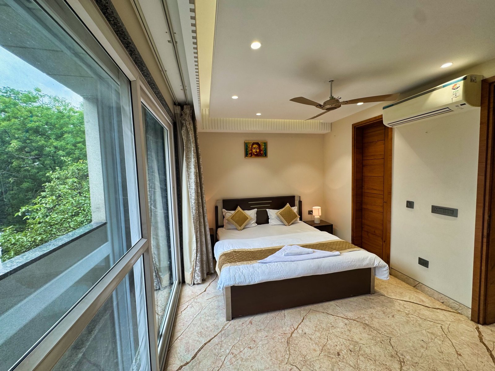 IMG_2875 best service apartments for vacation